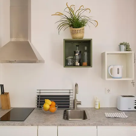 Renewed Alfama Gem With Ac, By Timecooler Апартаменти *