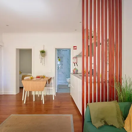 Renewed Alfama Gem With Ac, By Timecooler Апартаменти