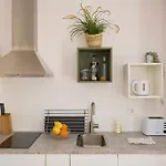 Renewed Alfama Gem With Ac, By Timecooler Lägenhet *