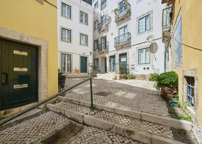 شقة Renewed Alfama Gem With Ac, By Timecooler